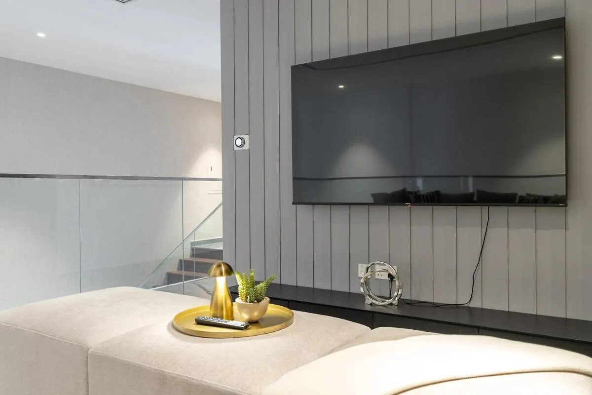 Exceptional 3Bedroom With The Incredible View In Dubai Marina Apartment